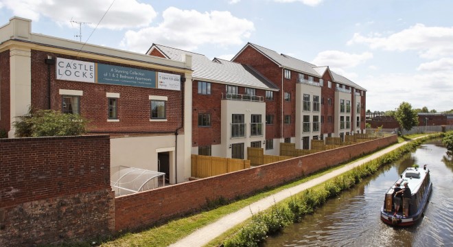 Castle Locks And The Canal